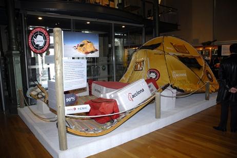 La expedición ACCIONA Windpowered Antártica se presenta en el MNCN La expedición ACCIONA Windpowered Antártica se presenta en el MNCN