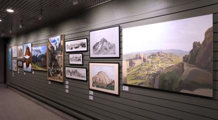 Vista de la intervención artística 'Montañas pintadas'