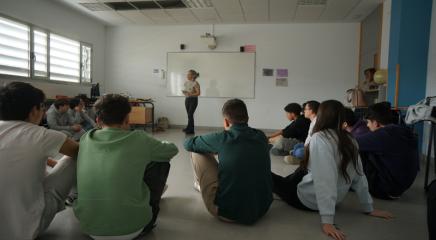 Taller sobre suelos y bosques en los institutos 
