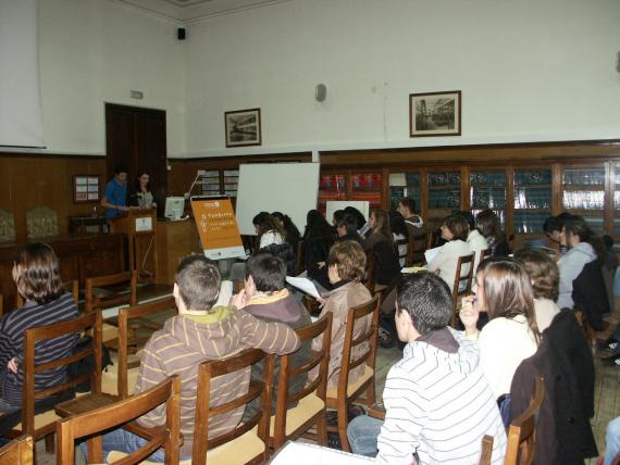 El MNCN premia la innovación científica de los estudiantes de Secundaria en el IV Congreso Científico para Escolares El MNCN premia la innovación científica de los estudiantes de Secundaria en el IV Congreso Científico para Escolares