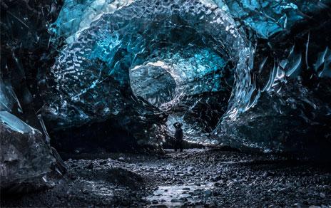 Cueva de hielo azul, Islandia / Fernando Moleres